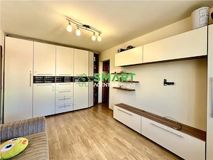 Apartament 2 camere. Zona Aurel Vlaicu. Arad