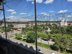 Vând Apartament 3 Camere+Bucătărie