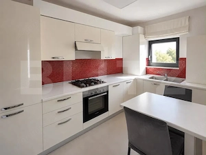 Apartament LUX cu 3 camere, 70mp, terasa, parcare , zona Borhanci  - imagine 4