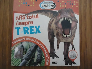 Vand 8 DVD-uri documentare Discovery Channel și Animal Planet