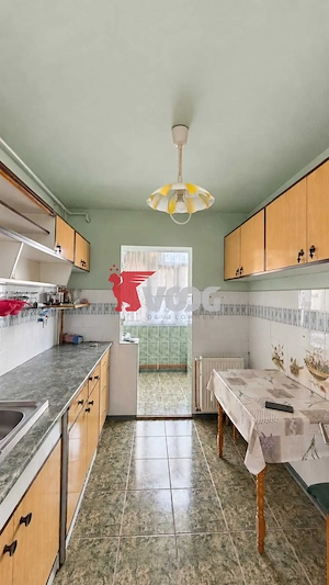 Apartament 3 camere Lipovei de vanazre - imagine 5