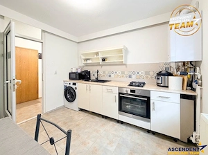Proprietate si cu acces privat, 50mp, rezidential  birouri  comercial, Central, Brasov - imagine 4