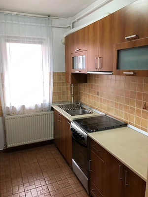 PF inchiriez apartament 2 camere decomandat, et.1 parcare, Buna ziua - imagine 5