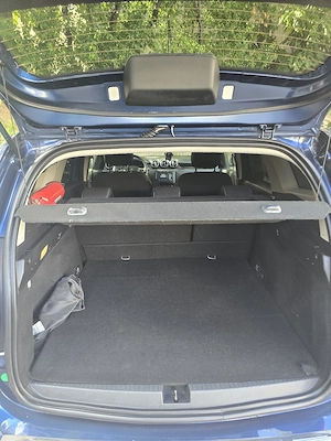 Polita portbagaj Dacia 