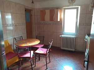 Proprietar închiriez urgent apartament 3 camere la muncitori în Sect 2 ,Pantelimon, Bucuresti - imagine 5