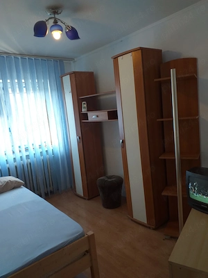 Proprietar închiriez urgent apartament 3 camere la muncitori în Sect 2 ,Pantelimon, Bucuresti - imagine 2