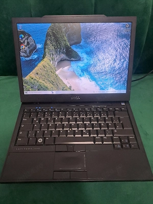 Laptop Dell : core2duo   4 gb ram   