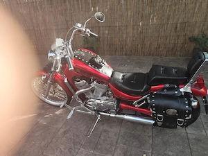 Suzuki intruder - imagine 2