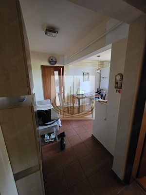 Apartament 3 camere 2 bai zona Gheorghe Lazar et. 3