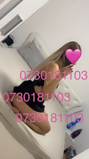 Blonda slim sexy pt tine (Medias)