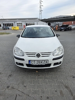 vînd mașină golf5 2007 - imagine 4