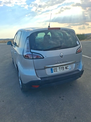 RENAULT Megane Scenic euro 6 - imagine 3