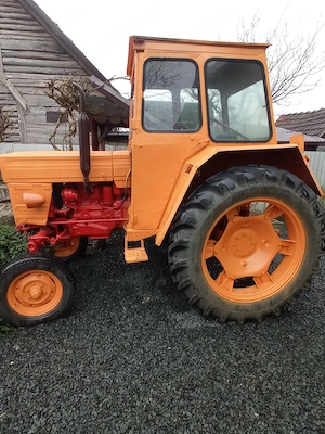 Vând tractor  - imagine 5