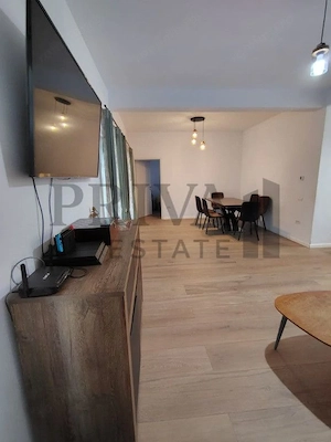 Duplex modern 4 camere, 2 bai, despartit prin camera tehnica Giroc - imagine 9