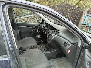 Vand Ford Focus and 2002 - imagine 3