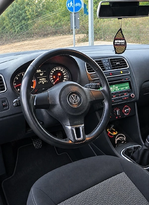 Volkswagen polo - imagine 3