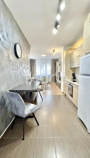 Apartament cu 2 camere in Manastur in bloc izolat langa Piata Flora - imagine 2
