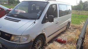 Dezmembrez mercedes vito w638, 2.2 diesel, 110 cdi, 75 kw, 101 cp, an 2001 - imagine 4