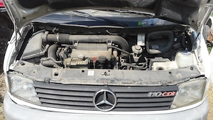 Dezmembrez mercedes vito w638, 2.2 diesel, 110 cdi, 75 kw, 101 cp, an 2001 - imagine 2