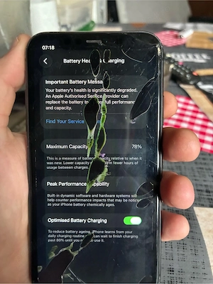 iphone 11 simplu display spart