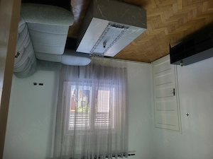 Închiriez casa cu 2 camere