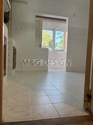 Apartament  2 camere  Soarelui etaj intermediar - imagine 5