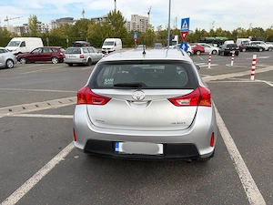 Toyota Auris 2013 Hatchback 1.6 Valvematic CVT (Automata)   Echipare Luna | Gri Metalizat  - imagine 4