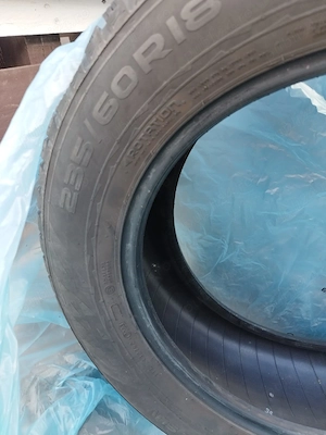 Vand cauciucuri 235/60 R18 - imagine 3