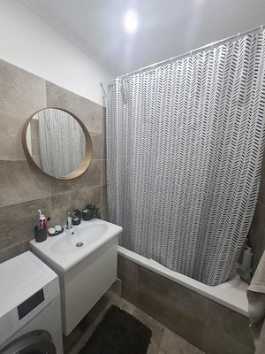 Vand apartament 2 camere in Avangarde city  - imagine 10
