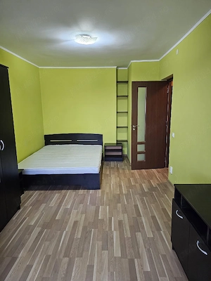 Inchiriez apartament 