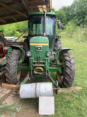 Tractor John Deere 2140   82 CP   An 1986 - imagine 2