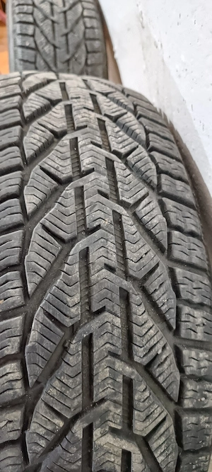 Roti complete iarna 215/65 R16 - Jante aliaj R16 DOT 2018 Nissan ,Duster, Mitsubishi, etc - imagine 5