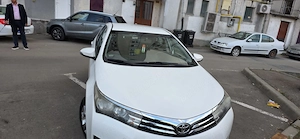 Vând Toyota Corolla 1.33 din 2015