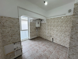Apartament 3 camere | 5 min Metrou Grozăvești | 76 mp + boxă 8 mp | Centrală proprie - imagine 4