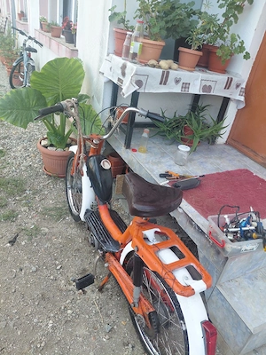 motoreta ..se conduce fara permis - imagine 2