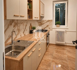 Apartament 2 camere renovat, Tomis 2, Constanta