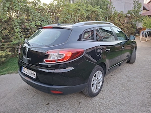 Renault Megane 3 -inmatriculat-an 2013-1.5 dci110-navi-parc auto-euro 5 - imagine 7