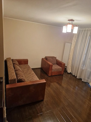 Vand apartament 2 camere central - imagine 5
