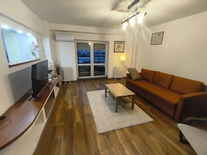 Pta. Alba Iulia, Bd Burebista, ap 2 camere decomandate, luminos cu vedere spre sud. - imagine 8