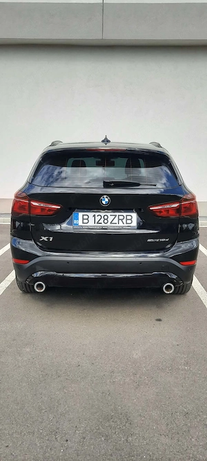 X1 BMW  18d 150 cp Automatic - imagine 8