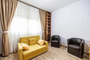 Casa parter, renovata, mobilata, gradina amenajata, str Petofi Sandor-Dumbravita - imagine 14