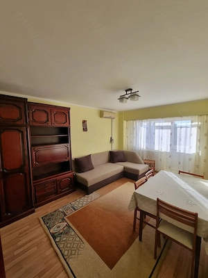 Apartament 3 camere de inchiriat zona Dumbrava-Nord