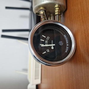 Ceasuri bord indicator apă + indicator ulei DACIA 1300 