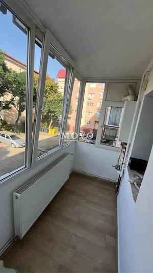 3 camere decomandate | etaj 1 | centrala proprie | 2 bai | Renovat - imagine 9