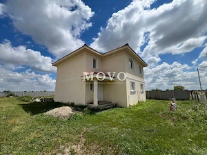 Duplex 4 camere cu etaj | 2 bai | Giroc