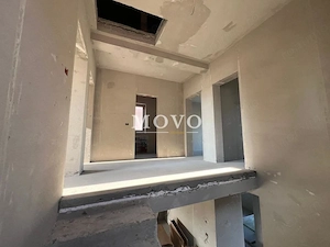 Duplex 5 camere despartit prin garaj | Giroc - imagine 15