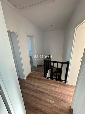Duplex despartit prin camera tehnica | 4 camere | Toate utilitatile | - imagine 12