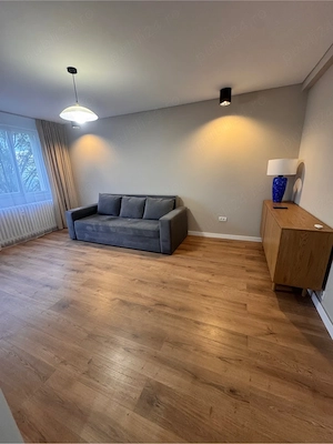 Apartament 2 camere decomandat   Prima închiriere  Drumul Taberei   Valea Ialomiței. - imagine 4