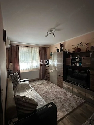 Apartament 3 camere decomandat | Giroc - Zona Centrala - imagine 3