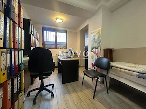spatiu comercial cabinet | centrala proprie | investitie | zona excelenta | - imagine 6